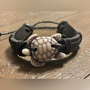 Honu Turtle Sea Bracelet Hawaiian Leather Braided Bracelet Adjustable NEW